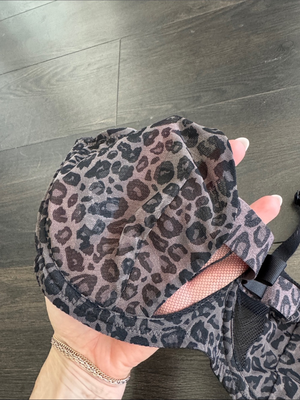 Chantelle Thomas Leopard Cheetah Grey Black Bra 34D and Thong - Picture 7 of 8